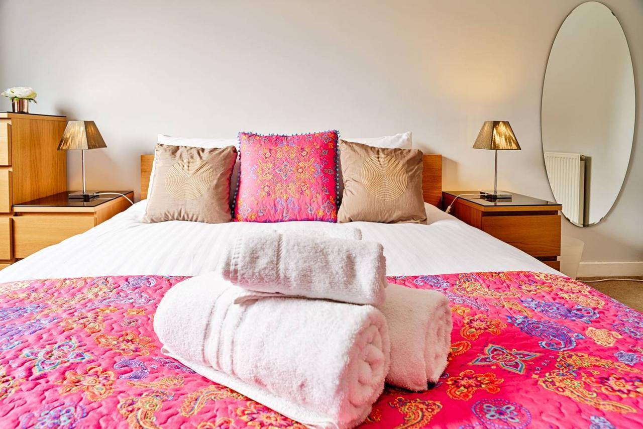 Joivy Bright Royal Mile Apartment Edimburgo Exterior foto